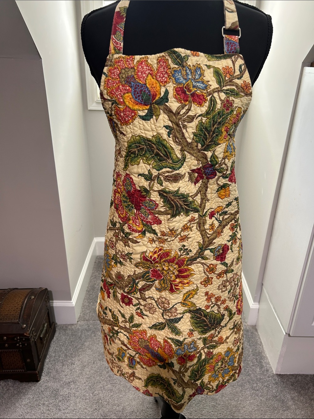 Women’s Apron
